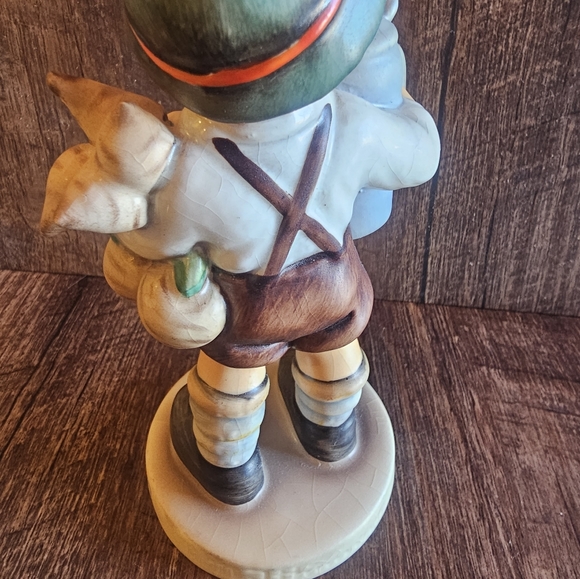 Hummel Figurine "For Father" #87 - Picture 4 of 6